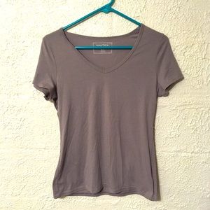 ❤️ Gray V-Neck T-Shirt